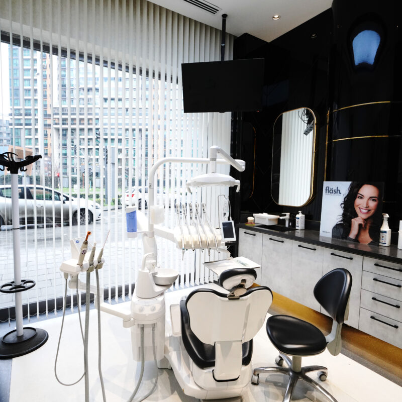 Cabinet for dental treatment Alar dent